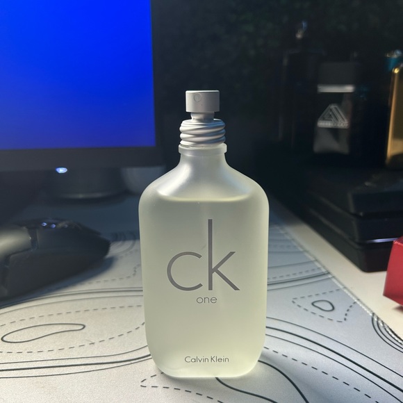 Calvin Klein One - Picture 1 of 1